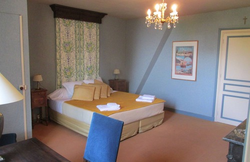 Thure Other | Château de la Barbelinière + swimming pool