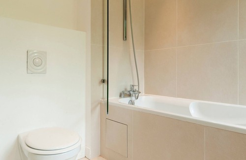 Nazelles-Negron Hotel | Château de Perreux, The Originals Collection