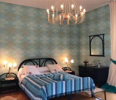 Bertrix Bed & Breakfast | Château Les Tourelles