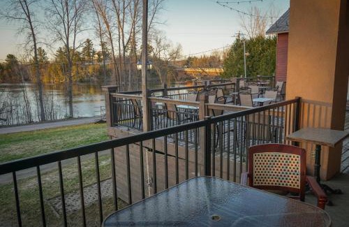 Maniwaki Resort | Château Logue Hotel
