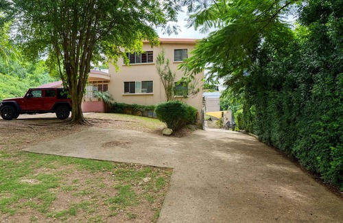 Tierras Nuevas Saliente Apartment | CH 1003: Cozy studio with kitchenette, WiFi & Pool, CH 1003: Cozy studio in amazing Manatí with AC, .