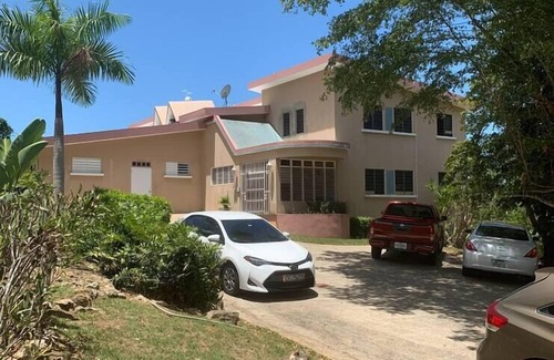 Tierras Nuevas Saliente Apartment | CH 1003: Cozy studio with kitchenette, WiFi & Pool, CH 1003: Cozy studio in amazing Manatí with AC, .