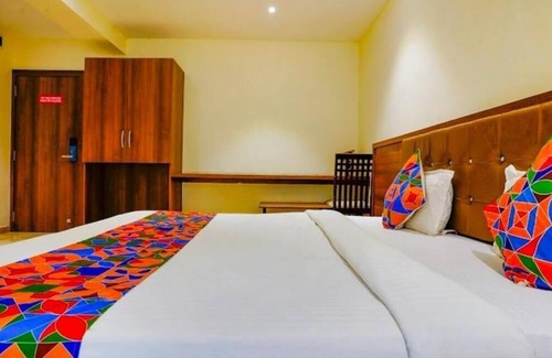 Pune Hotel | Chaitanya Executive