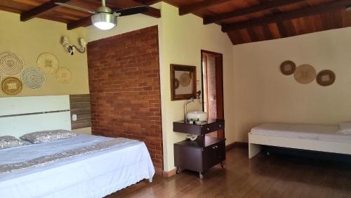 Penedo Cabin | Chalé 06 com hidro