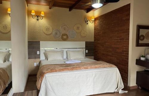 Penedo Cabin | Chalé 06 com hidro