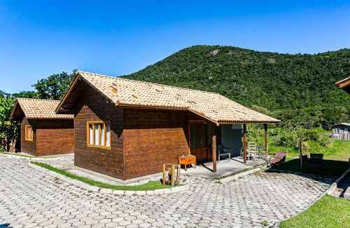 Rio Vermelho Sul Ski Chalet | Chalé aconchegante para descanso e relaxar FDU006