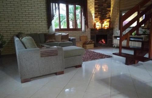 Santo Amaro da Imperatriz Ski Chalet | Chalé do Tabuleiro