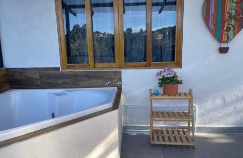 Jardim Europa House | Chalé Jasmim a 4 km do centro Capivarí