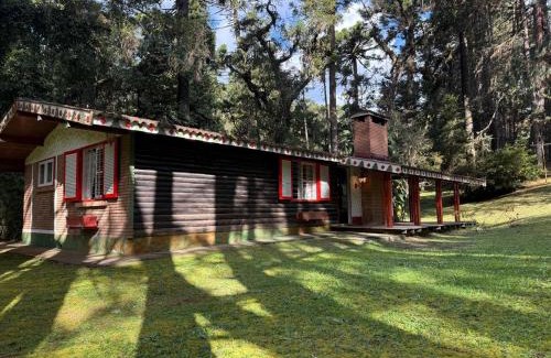 Loteamento Jardim Veu da Noiva House | Chalé Refúgio nas Montanhas