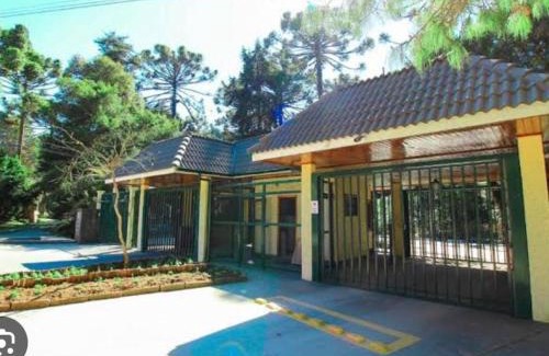 Loteamento Jardim Veu da Noiva House | Chalé Refúgio nas Montanhas