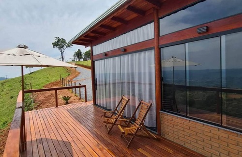 Corrego do Bom Jesus Ski Chalet | Chalé Sol no Horizonte