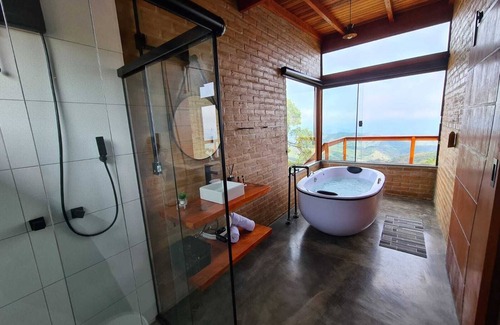 Corrego do Bom Jesus Ski Chalet | Chalé Sol no Horizonte