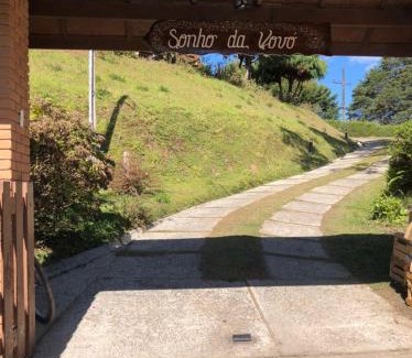 Loteamento Jardim Veu da Noiva House | Chalé Sonho da Vovó - Pertinho do Centrinho!