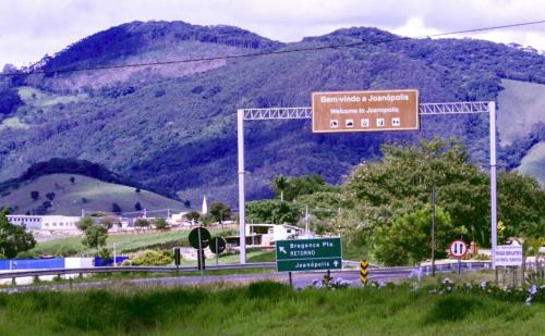 Joanopolis Apartment | Chalé Vila do Lago 2 - 5min do Centro de Joa