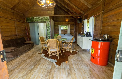 Rio do Sul House | Chal com Wi-fi Vista p o Lago em Meio a Natureza