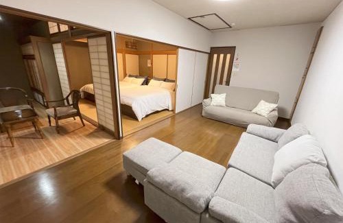 Higashi Ward Apartment | Chalet 広島 120square japanese one story house 13mins walk from 広島Station