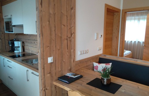 Tesimo Ski Chalet | Chalet '6 65m²' with Mountain View, Shared Pool and Wi-Fi