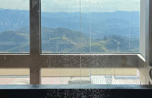 Sao Bento do Sapucai House | Chalet Above the Clouds - Entire House with Infinity Pool - São Bento do Sapucaí