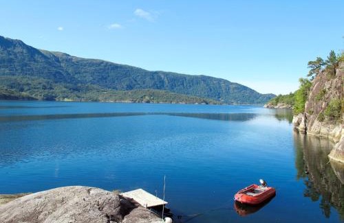 Kvinnherad Ski Chalet | Chalet Åkrafjorden - FJH340 by Interhome