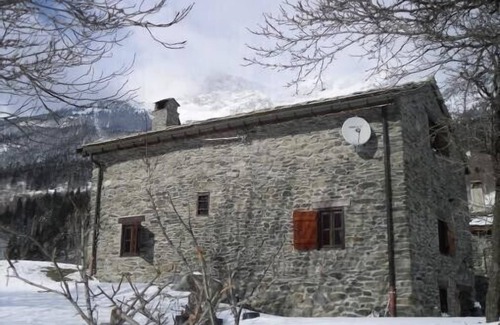 Saint-Andre Ski Chalet | Chalet Amedéelys for skiing in Aussois, Val Thorens, La Norma, Val Fréjus