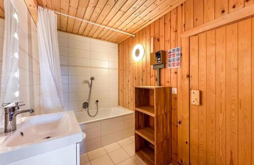 Chamoson Ski Chalet | Chalet Ardoise - Nature Paradise - Swiss Alps