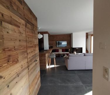 Lens Ski Chalet | Chalet Bissetrot