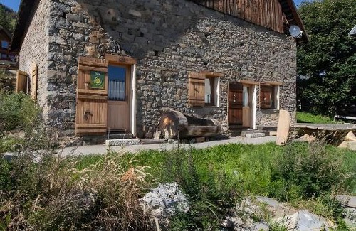 Montricher-Albanne Ski Chalet | Chalet Blanchon
