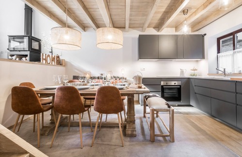 Betren Ski Chalet | Chalet 'Casa Baqueira' with Mountain View and Wi-Fi