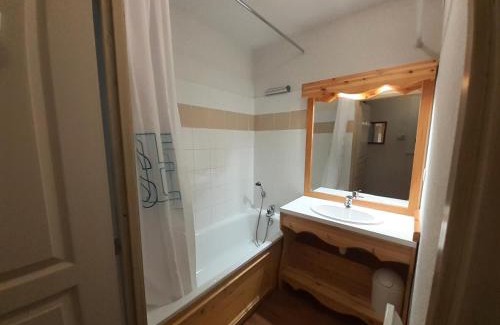 Valfrejus Apartment | Chalet Florence - Studio pour 4 Personnes MAE-0371