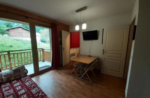 Valfrejus Apartment | Chalet Florence - Studio pour 4 Personnes MAE-0371
