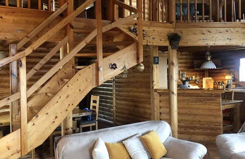 Laval Ski Chalet | Chalet for 6 people - 15 mns from Prapoutel les 7 Laux -