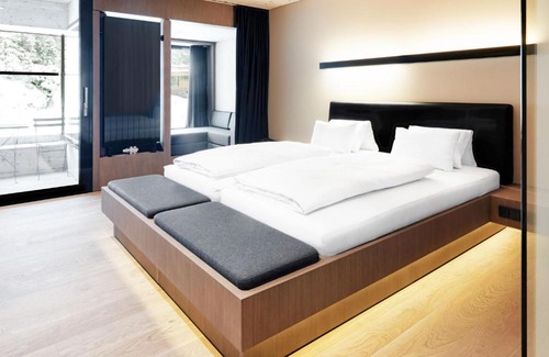 Großdorf Ski Chalet | Chalet Gradonna Mountain Resort - KAX100 by Interhome