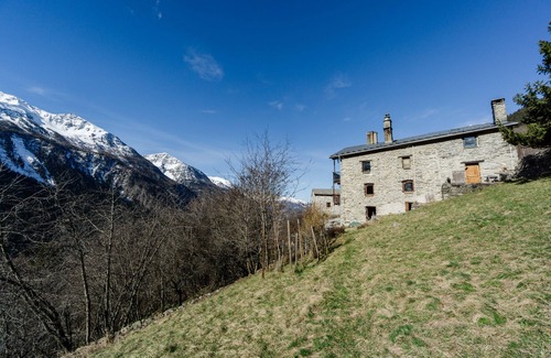 Saint-Andre Ski Chalet | Chalet 'Grand Vanoise - 12 Pers' with Private Terrace, Balcony and Wi-Fi