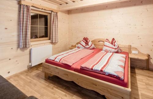 Mitterberg-Sankt Martin Ski Chalet | Chalet Grimmingblickhütte by Interhome