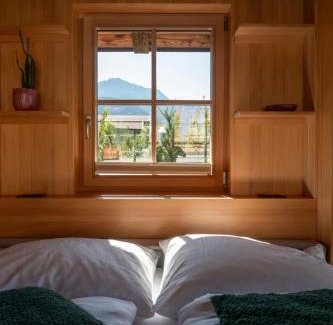 Fliess Ski Chalet | Chalet Hittli 1065 Tirol sauna garden WiFi guest card