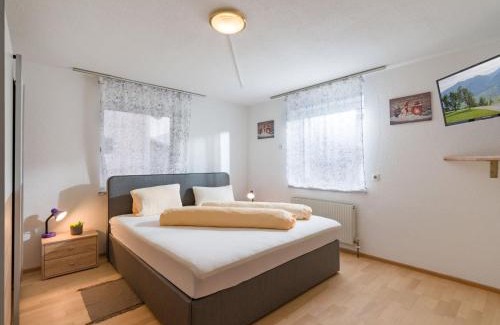 Fuegen House | Chalet in Fügen near Hochzillertal Ski Area