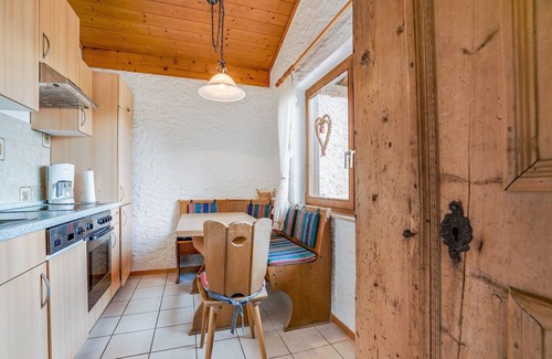 Iselsberg-Stronach Ski Chalet | Chalet in Iselsberg-Stronach near Zettersfeld