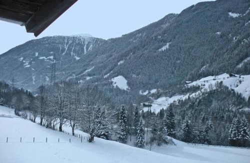 Matrei in Osttirol House | Chalet in Matrei near Ski Lift & Bus