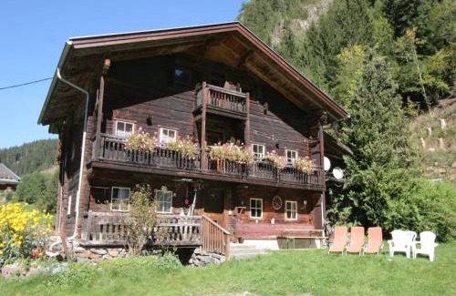 Matrei in Osttirol House | Chalet in Matrei near Ski Lift & Bus