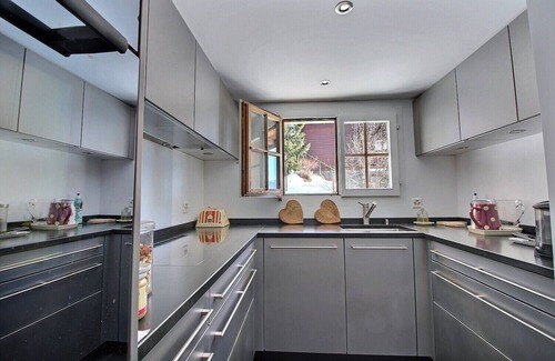 Anzere Ski Chalet | Chalet in the heart of Anzère, close to the Spa, with 3 bedrooms and 1 open mezzanine