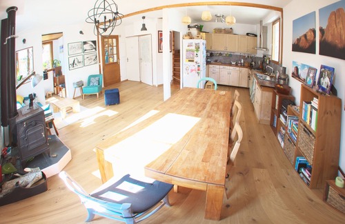 Lans-en-Vercors Ski Chalet | Chalet in town center