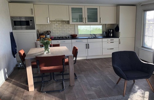 Hippolytushoef Ski Chalet | Chalet in Wiringherlant near the Coast