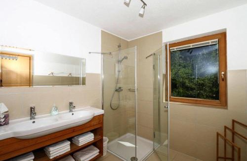 Rohrberg House | Chalet in Zell am Ziller near Ski Lifts