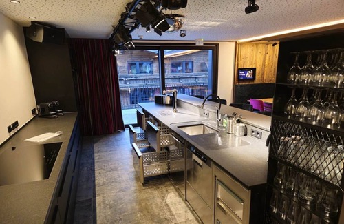 Aschau Im Zillertal House | Chalet in Zillertal near Ski Slopes & Whirlpool