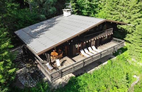 Les Carroz-d'Araches Ski Chalet | Chalet Krystal