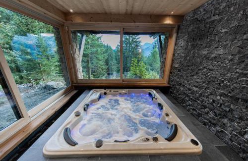 Les Carroz-d'Araches Ski Chalet | Chalet Krystal