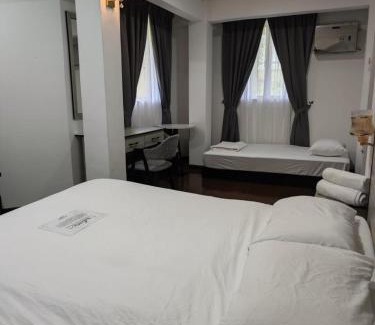 Kuala Perlis Ski Chalet | Chalet Kurung Tengar