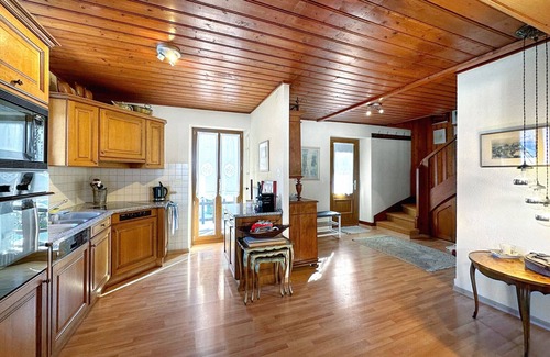 Les Marecottes Ski Chalet | Chalet l'Escapade - 6 to 10 pax - Swiss Alps