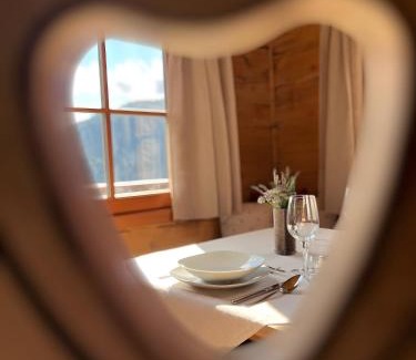 Ultimo Ski Chalet | Chalet Larchrast new opening