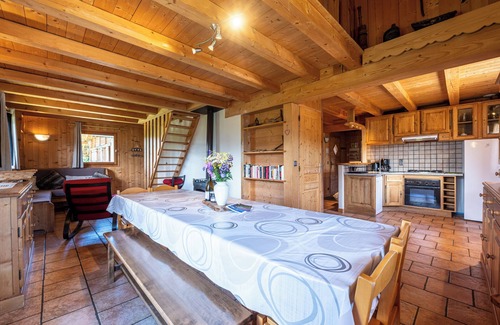 Crest-Voland Ski Chalet | Chalet 'Le Paccaly' with Mountain View, Private Terrace and Wi-Fi